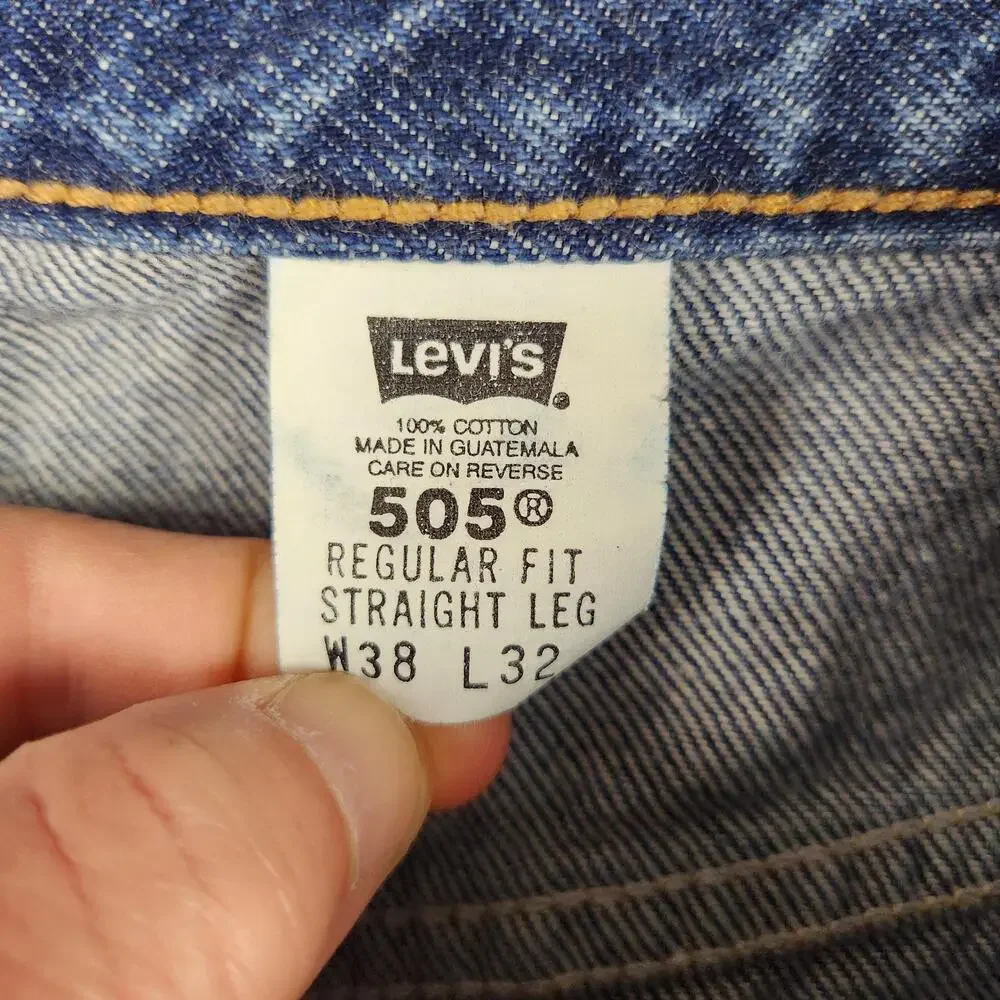 Levis measurements photos